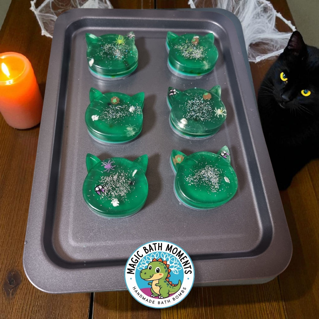 π Halloween Soap Collection β Handmade Goat Milk & Clear Soap with Charcoal Options
