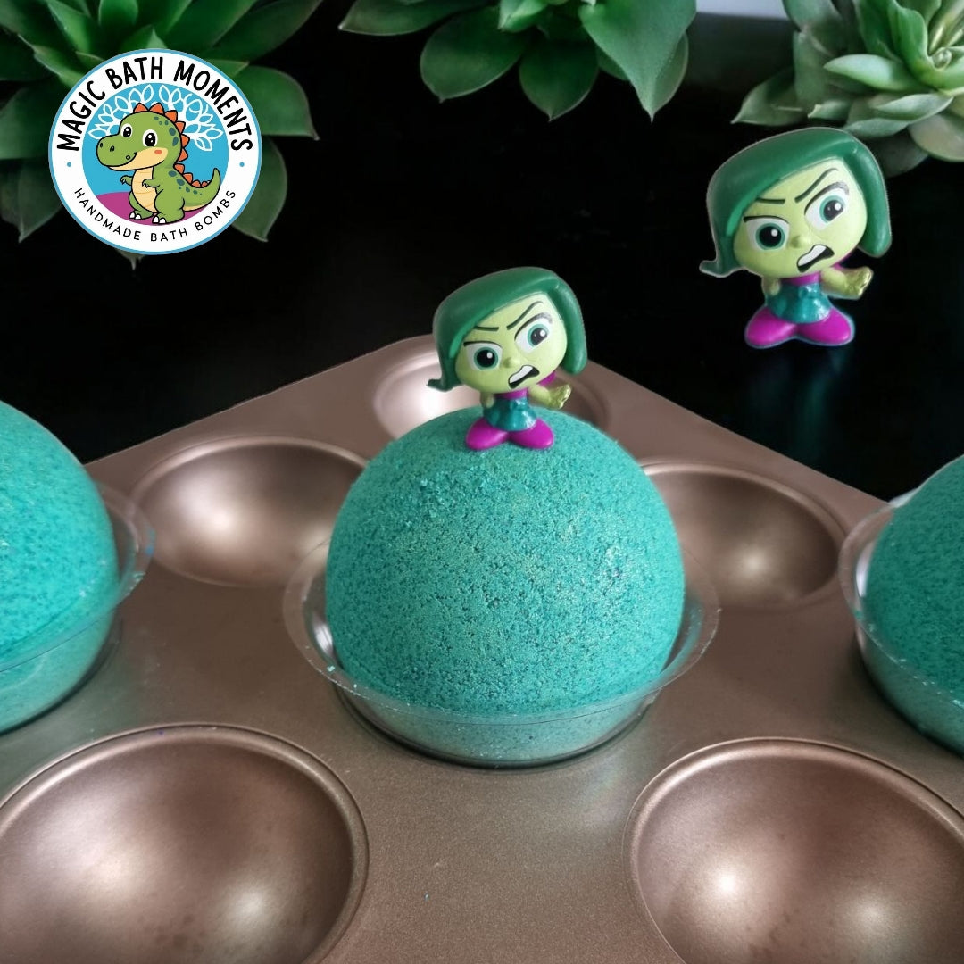 Green Disgust Bath Bomb – Emotional Learning & Bath Play with Surprise Toy