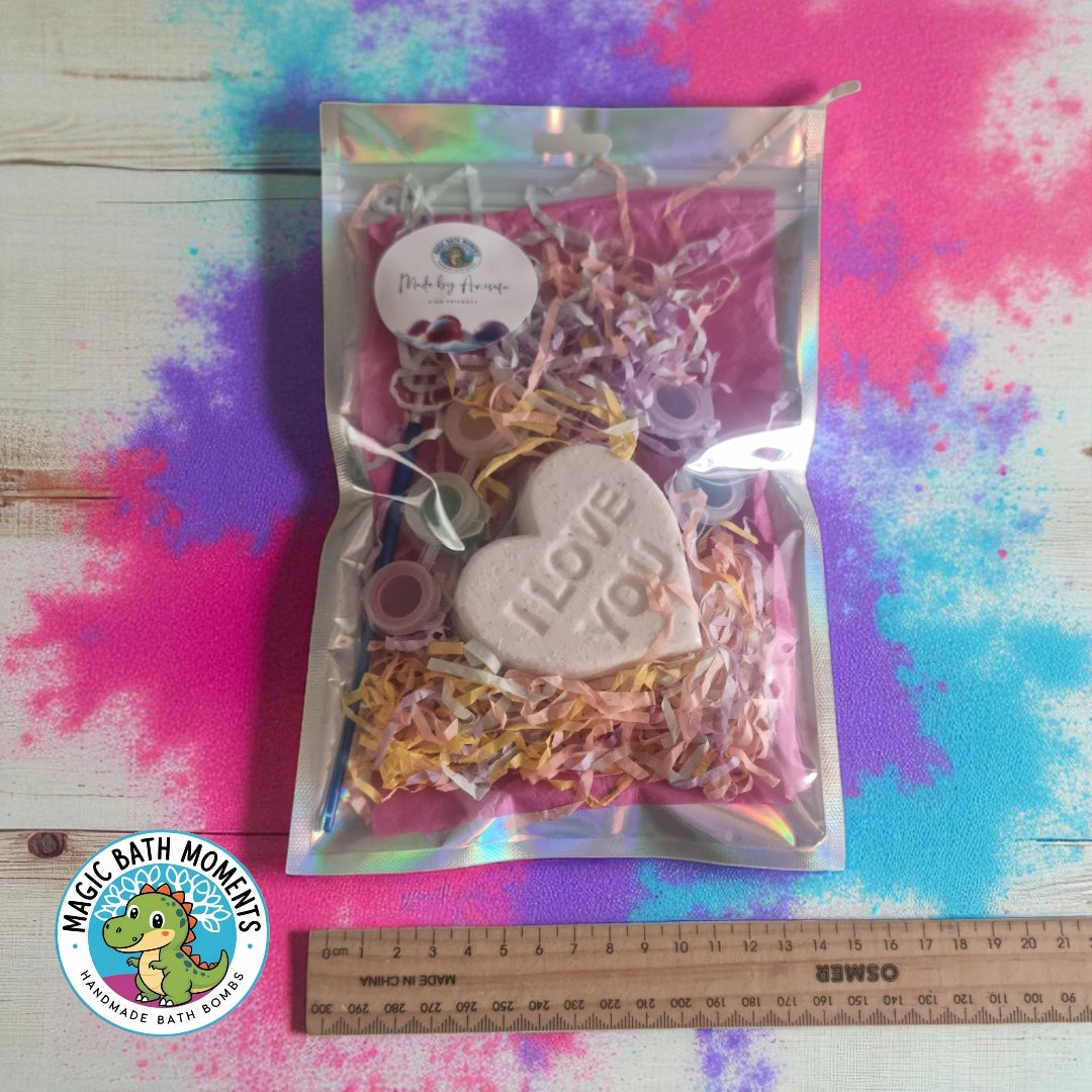 Paint Your Own Bath Bomb Kit – “I LOVE YOU” Heart by Magic Bath Moments™