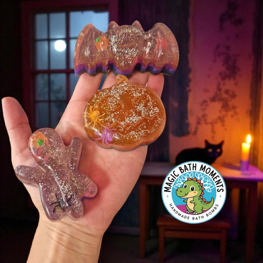 🎃 Halloween Soap Collection – Handmade Goat Milk & Clear Soap with Charcoal Options